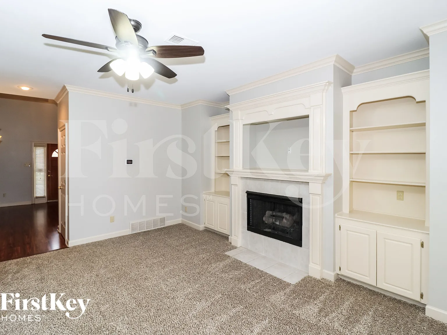 3 bed, 2.5 bath, 2470 sqft, $2,465 — Photo 4