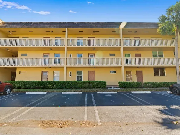 6020 NW 64th Avenue #208, Tamarac, FL 33319