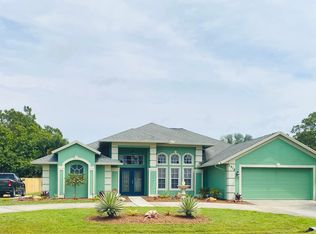 5918 NW Hann Dr, Port Saint Lucie, FL 34986