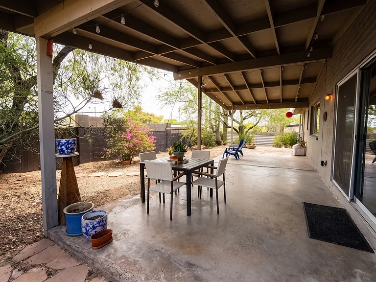 1335 E Ruth Ave — Photo 14