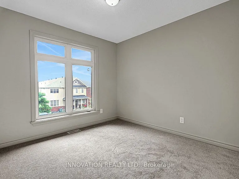 812 Fletcher Cir — Photo 32