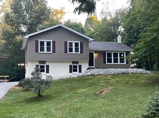 7139 N Cottonwood Ln, Springport, IN 47386