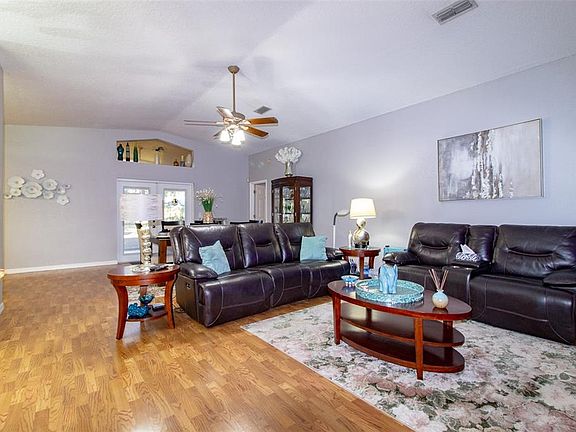 4th image of 2124 GLEN HEIGHTS PLACE