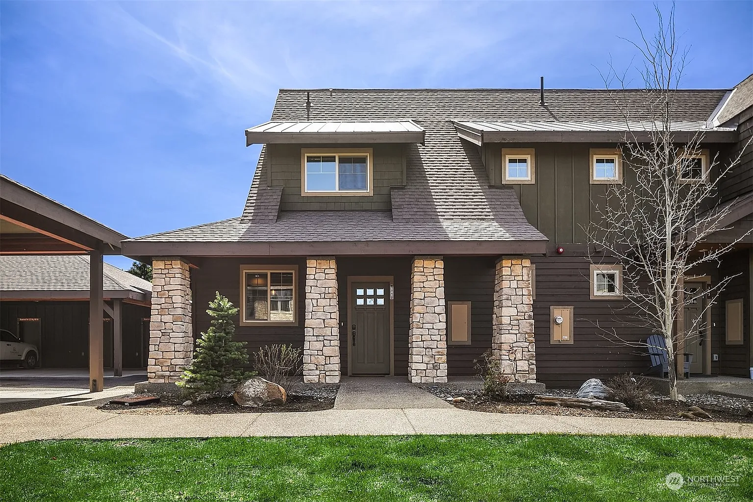 121 Big Hill Drive photo 1