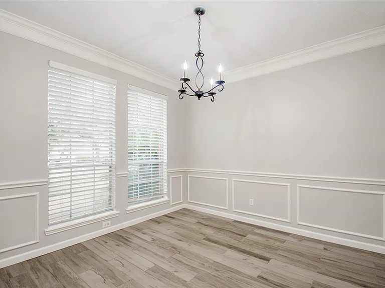 24302 Schivener House Ln — Photo 4