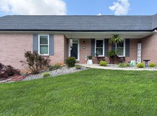 409 Summer Shade Dr, Somerset, KY 42503