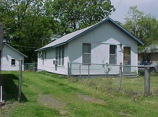 106 S Mayes St, Spavinaw, OK 74366