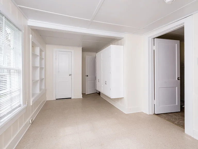 3710 W Capitol Ave — Photo 16