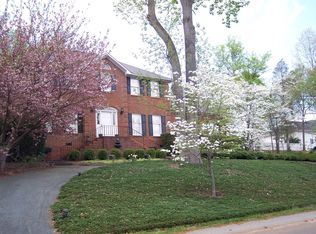 332 Round Ridge Rd, Spartanburg, SC 29302