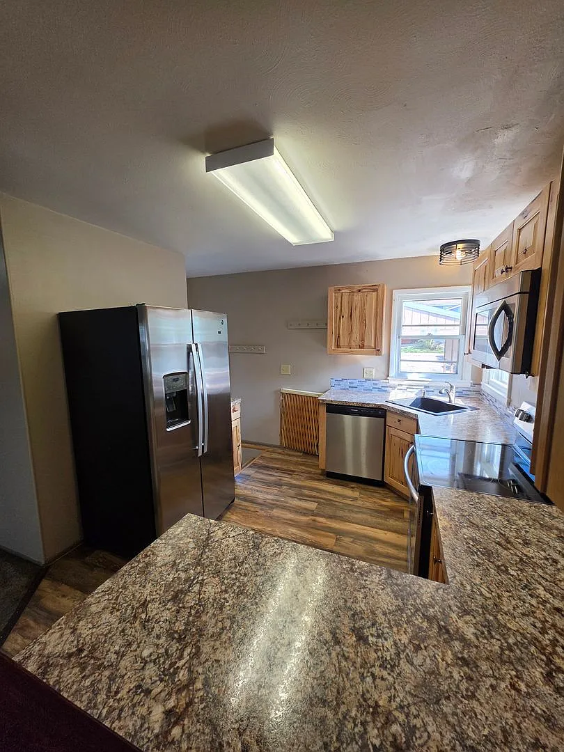 Centrally Located Three-Bedroom, Two-Bathroom House for Rent! — Photo 4