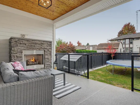 16150 87th Ave, Surrey, BC V4N 6S4