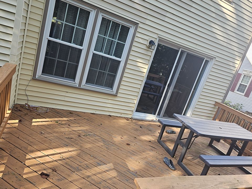 2nd image of 6399 English Ivy Way
