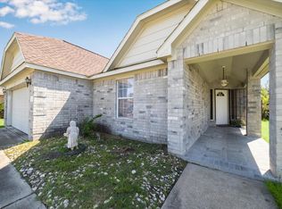 4010 Cary Creek Dr, Baytown, TX 77521