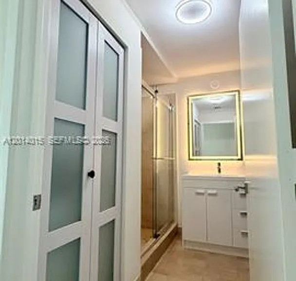 79 SW 12th St #4008S — Photo 9