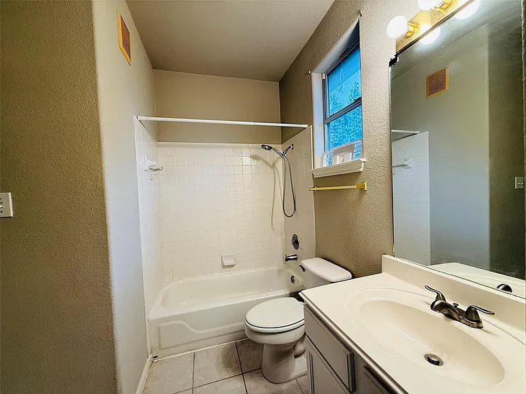 2100 Pipers Field Dr #55 — Photo 28