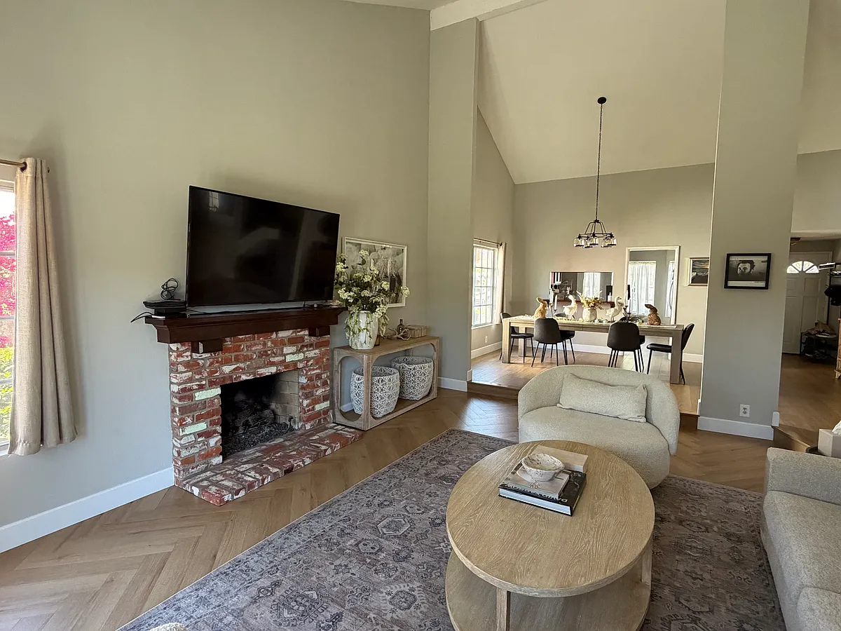 Building Photo - 28191 Bluebell Dr