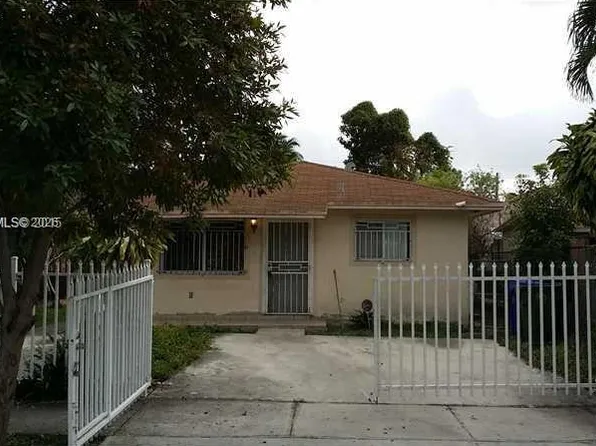 1336 NW 25th St #1338, Miami, FL 33142