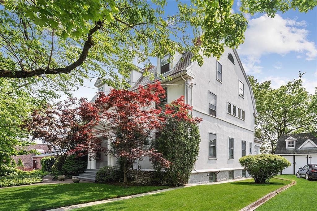 1144 84th St, Brooklyn, NY 11228 Zillow
