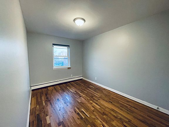 5th image of 1063 E 83rd St Floor 3