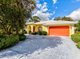 3818 Surrey Ct, Sarasota, FL 34235