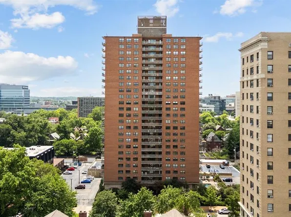 4466 W Pine Blvd APT 8E, Saint Louis, MO 63108