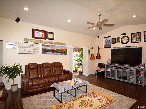 3rd image of 2039 S Fairplay St