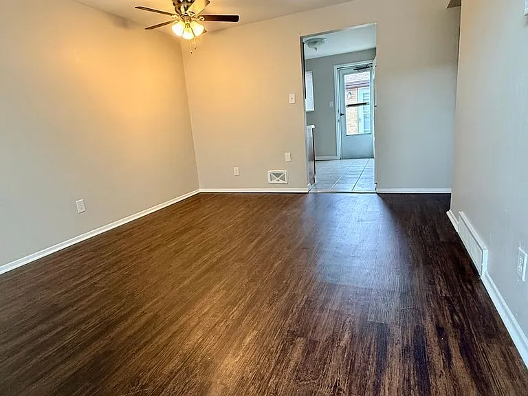 8626 W 54th Pl — Photo 9