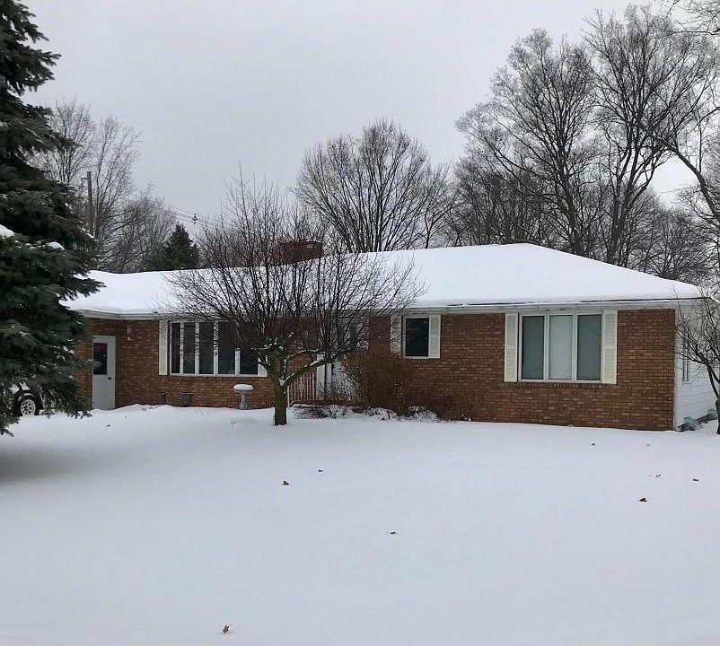 303 S Jane St, Centreville, MI 49032 Zillow