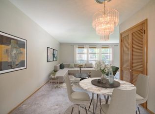 7050 N 97th St, Milwaukee, WI 53224