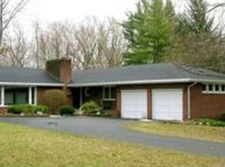 4574 Nakoma Dr, Okemos, MI 48864