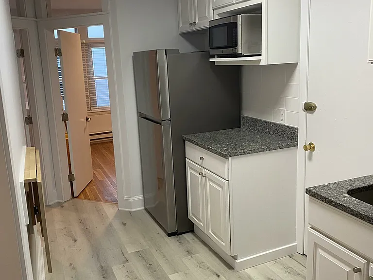 45 Westland Ave #18A — Photo 13