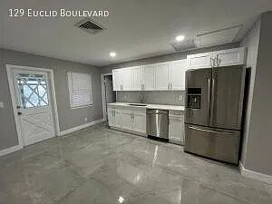 129 Euclid Blvd