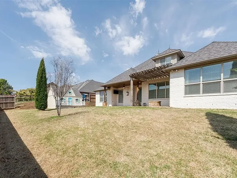 3008 Wind Call Ln — Photo 44