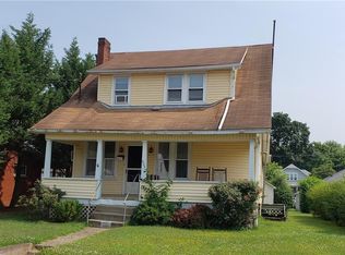 805 33rd St, Vienna, WV 26105