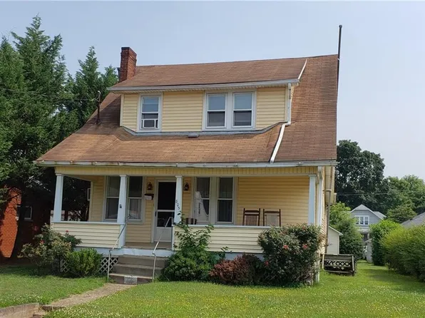 805 33rd St, Vienna, WV 26105
