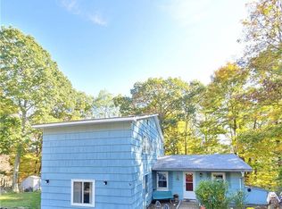 6 Shad Blow Rd, New Fairfield, CT 06812