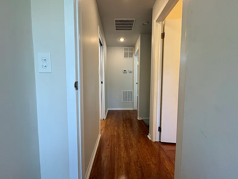 12905 Atlantic Ave — Photo 23