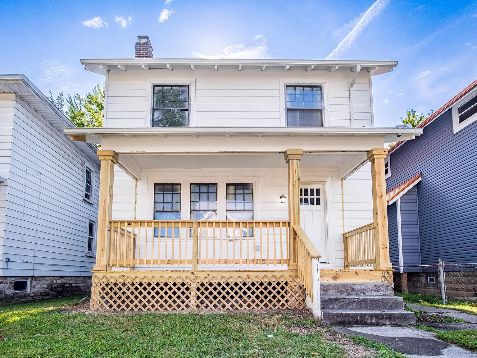 3 bed, 1248 sqft, $1,600 — Photo 1