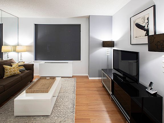 2nd image of 150 W 51st St APT 2030