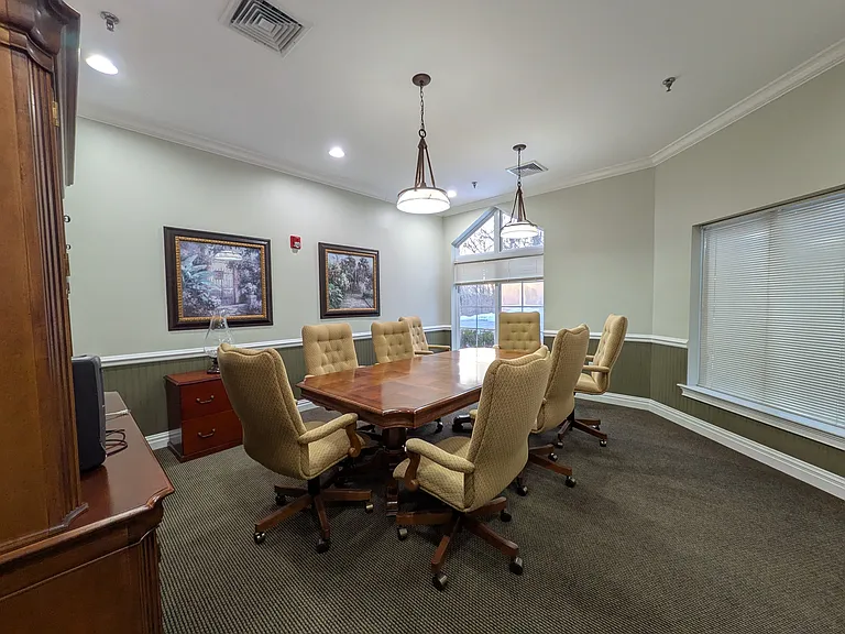 100 Woodcrest Ln #102 — Photo 15