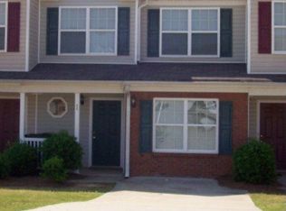 930 Parkway Rd, Fairburn, GA 30213