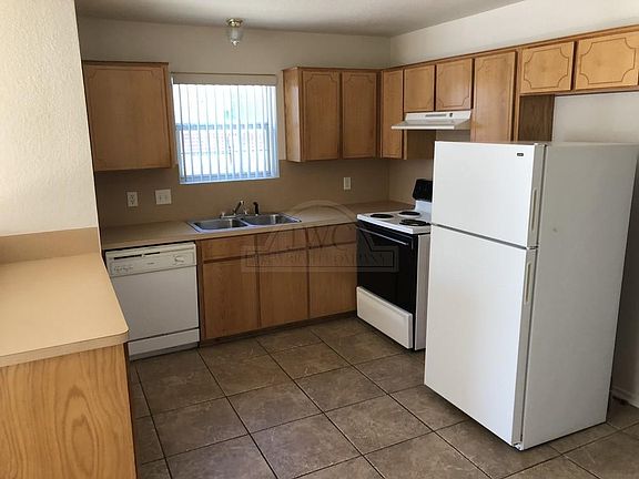 5th image of 4301 Abigail Dr APT A