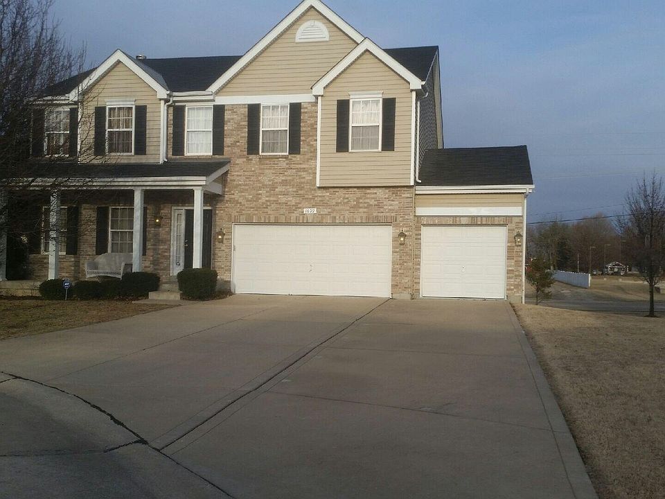 1st image of 1609 Emerald Creek Dr
