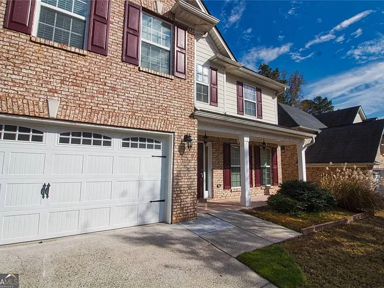 1531 Park Knoll Trl — Photo 6