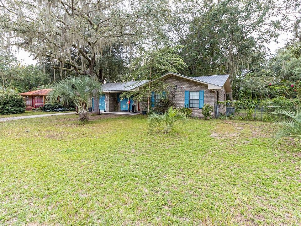 1st image of 3075 Holley Point Rd