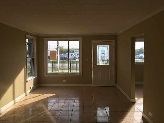 5th image of 2074 N 17th Ave #1