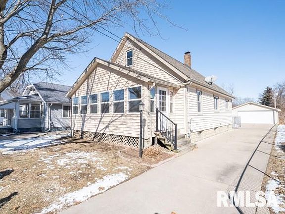 2nd image of 102 Lawndale Ave