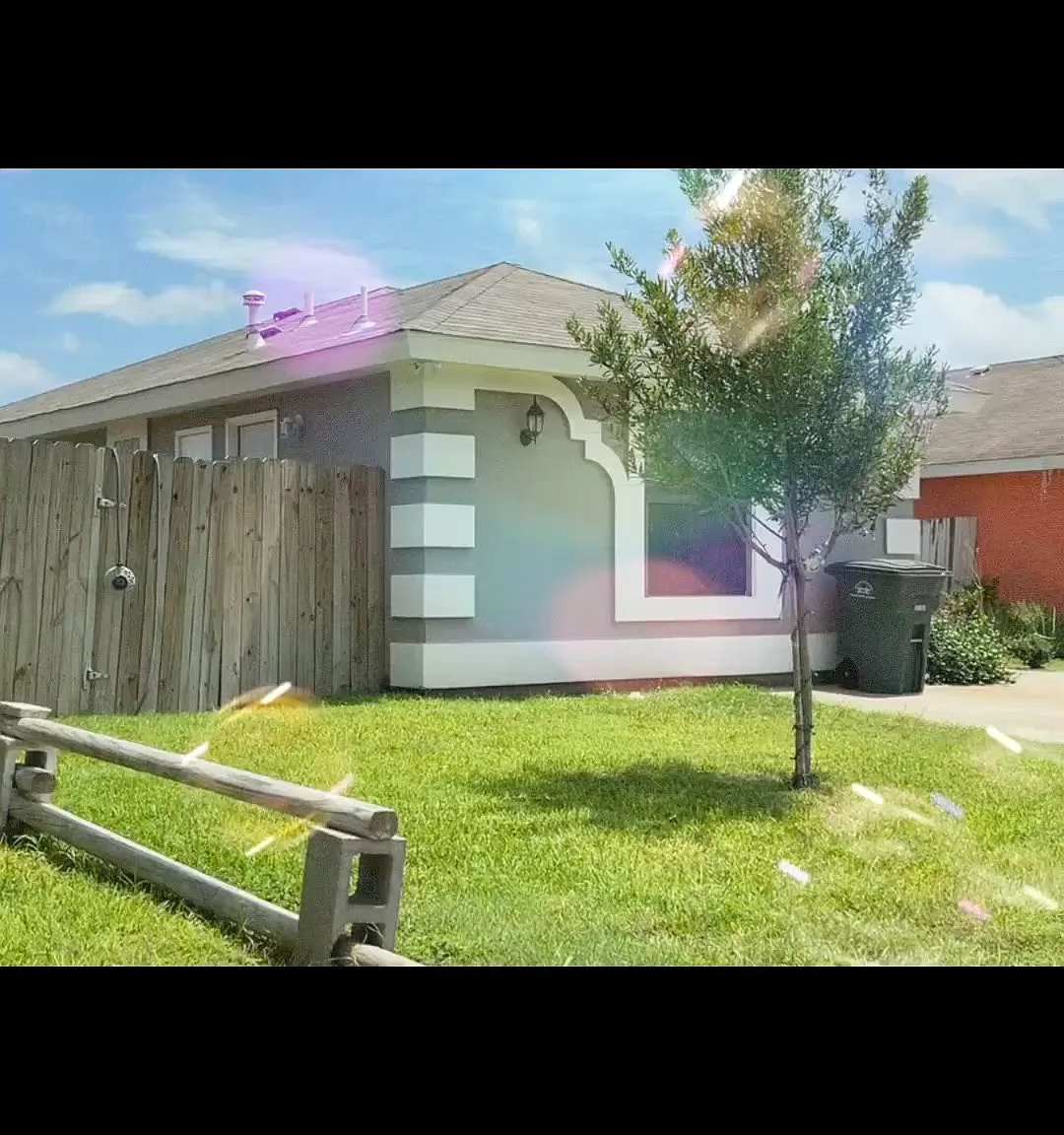 3 bed, 1018 sqft, $1,600 — Photo 4
