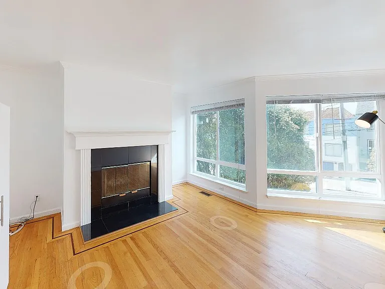 540 42nd Ave — Photo 6