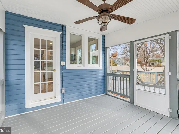 25 Indian Head Ave, Indian Head, MD 20640